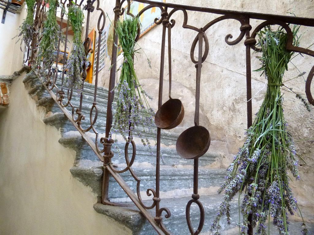 B&B Contrada Lunga Abbadia Lariana Exterior foto